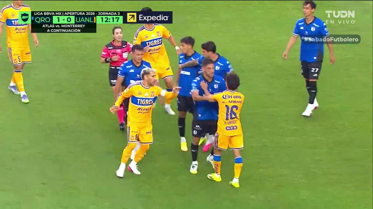 ¡Se arma la bronca! Diego Lainez pierde el control