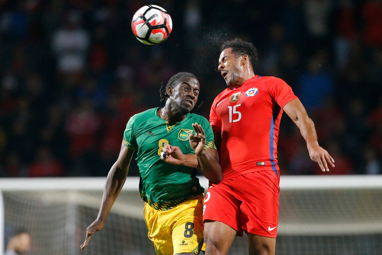 Clayton Donaldson: Posición: Delantero: Edad 32 años. Club: Birmingham City. Veces seleccionado 3: Descripción: El atacante siempre ha sido figura en los equipos que ha estado, a lo largo de su carrera ha jugado en equipos británicos, y apenas hace unos meses debutó con Jamaica y será su primer torneo internacional.