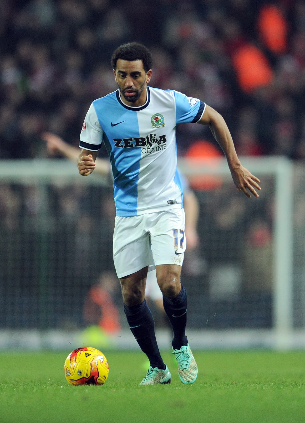 Lee Williamson: Posición: Mediocampista. Edad: 33 años. Club: Blackburn Rovers. Veces seleccionado: 3. Descripción: Lee ha jugado en varios equipos ingleses a lo largo de su carrera y por primera vez disputará una Copa América.