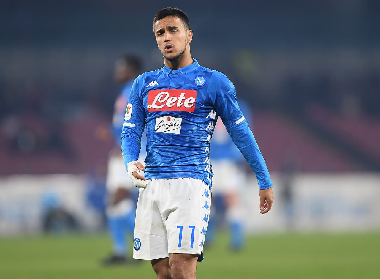 Adam Ounas del SSC Napoli en un partido de la Coppa Italia.