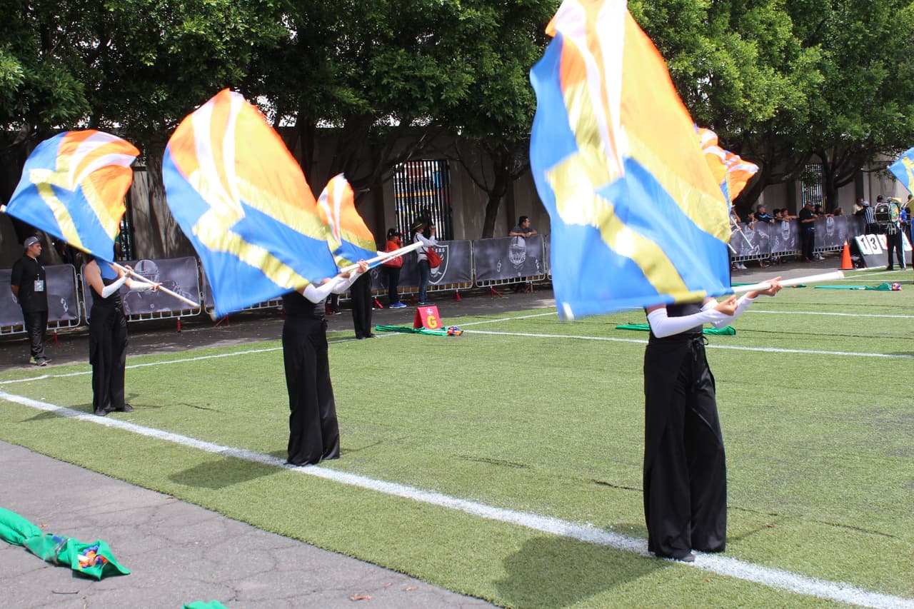 Te invitamos a disfrutar de las mejores imágenes de la visita de los Raiders al 'Coloso de Santa Ursula' promocionando el juego del próximo 21 de noviembre ante los Houston Texans.
