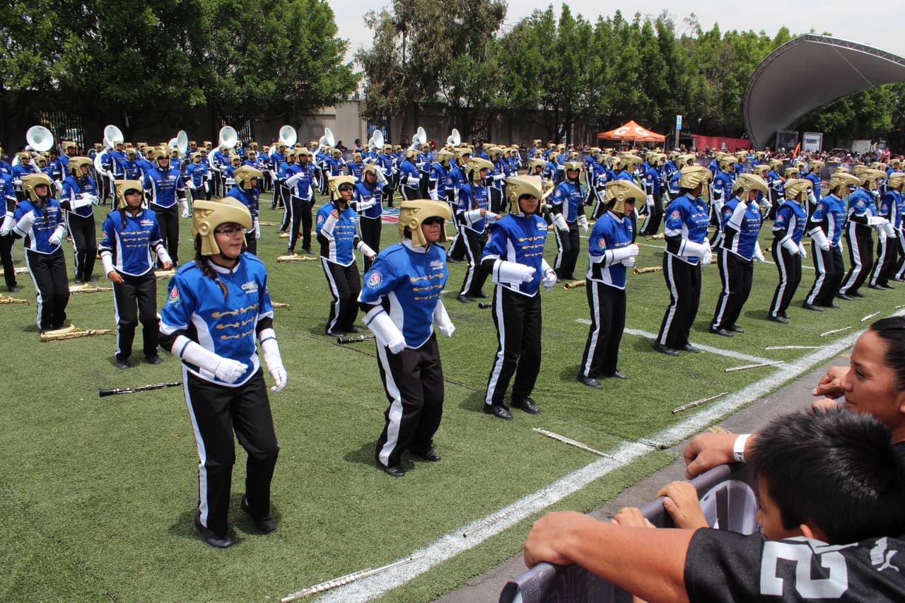 Te invitamos a disfrutar de las mejores imágenes de la visita de los Raiders al 'Coloso de Santa Ursula' promocionando el juego del próximo 21 de noviembre ante los Houston Texans.