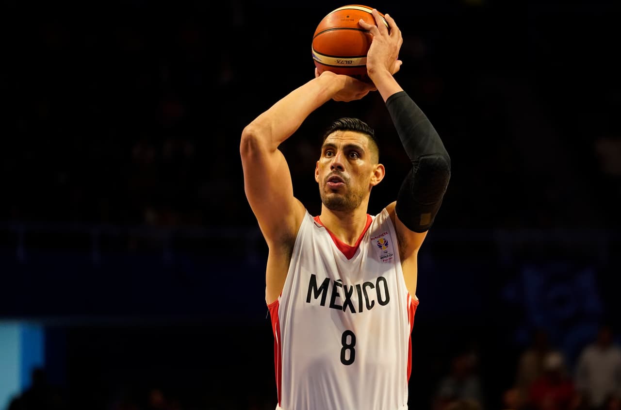 Gustavo Ayón no irá a la NBA; firma con el Zenit de San Petersburgo