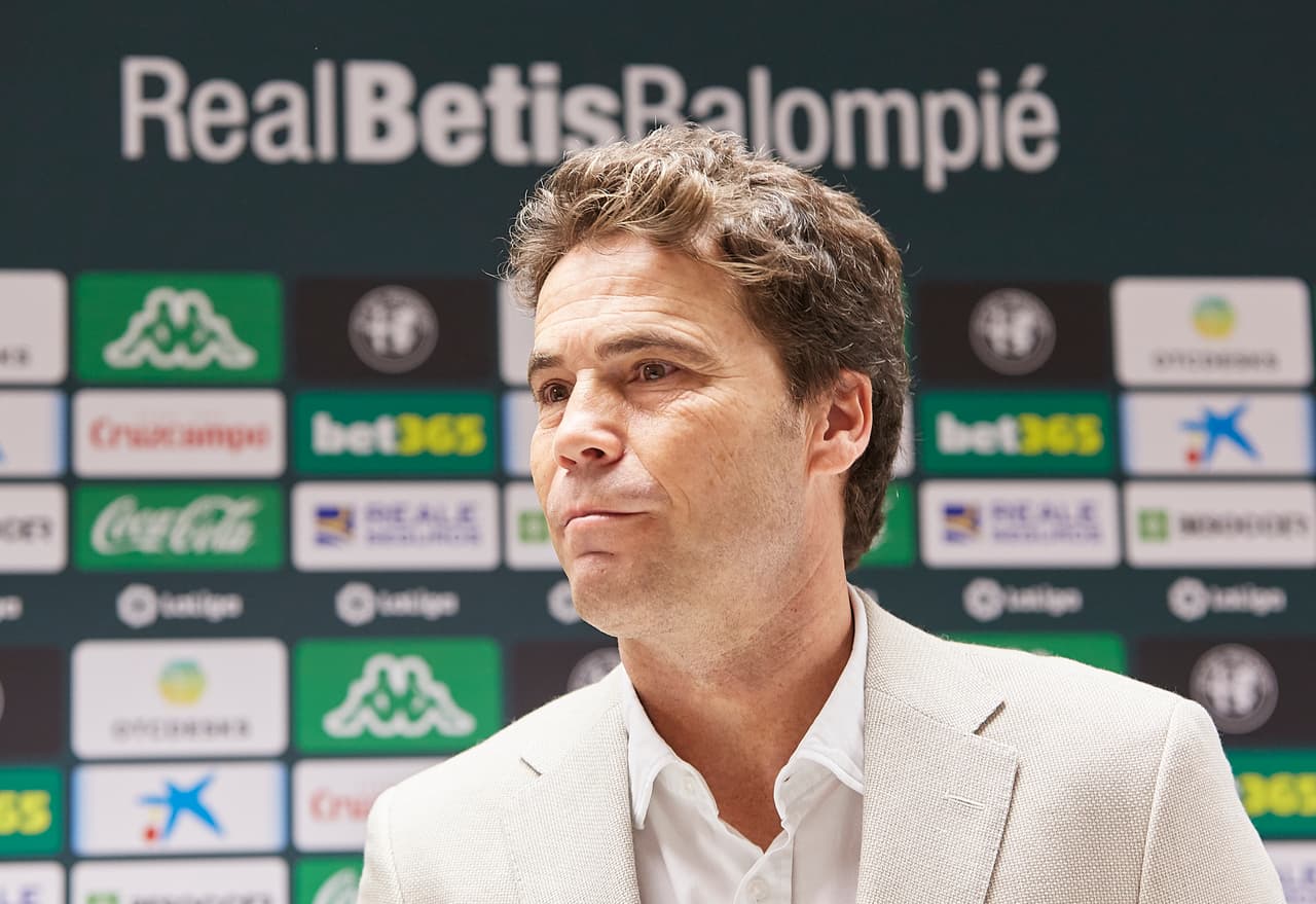 El Real Betis presentó a Rubi como nuevo entrenador hasta el 2022.