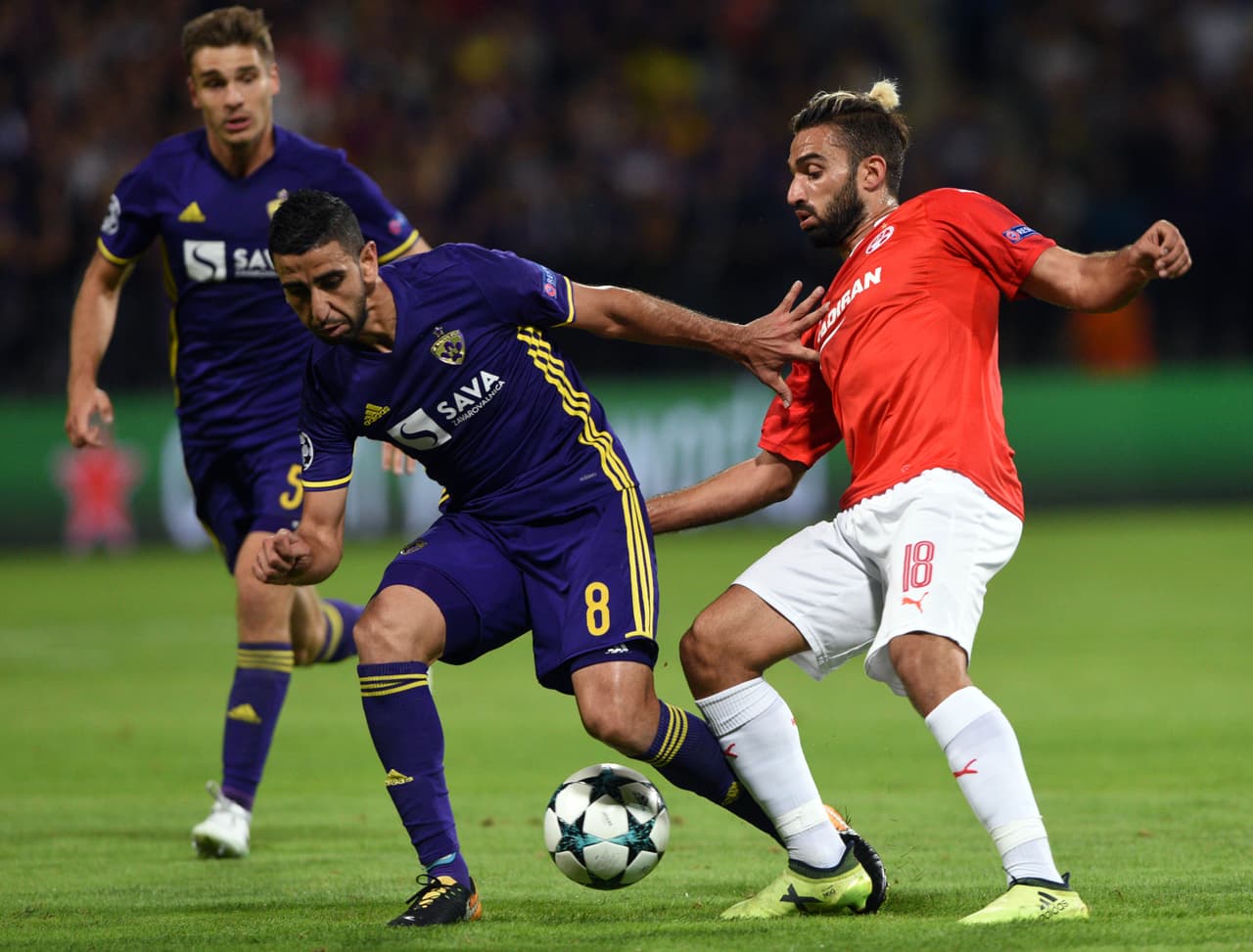 Maribor de Eslovenia obtuvo su paso a la fase de grupos tras clasificar contra Hapoel de Israel, en una llave muy pareja. Tendrá una experiencia de aprendizaje en esta Champions.