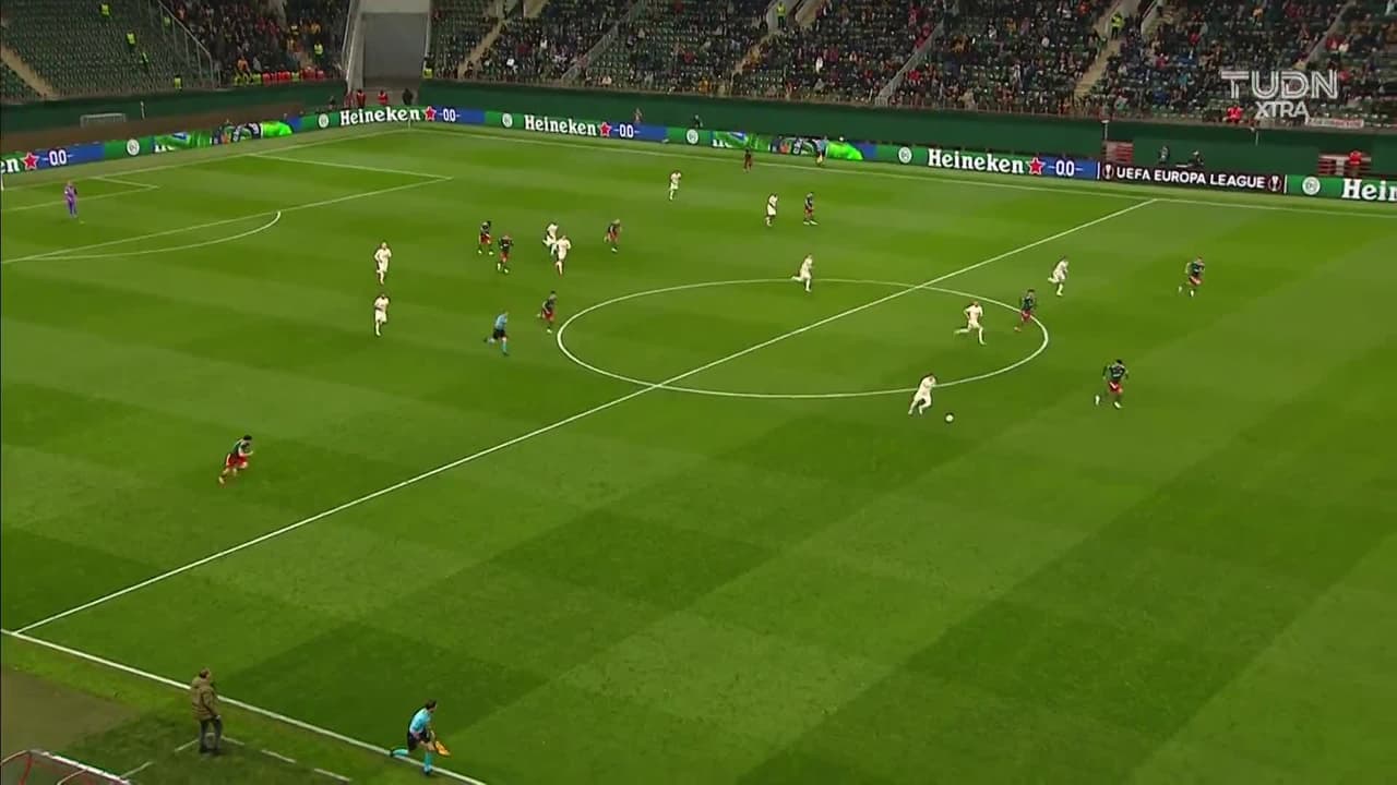 ¡TIRO ATAJADO! disparo por Muhammed Kerem Aktürkoglu.