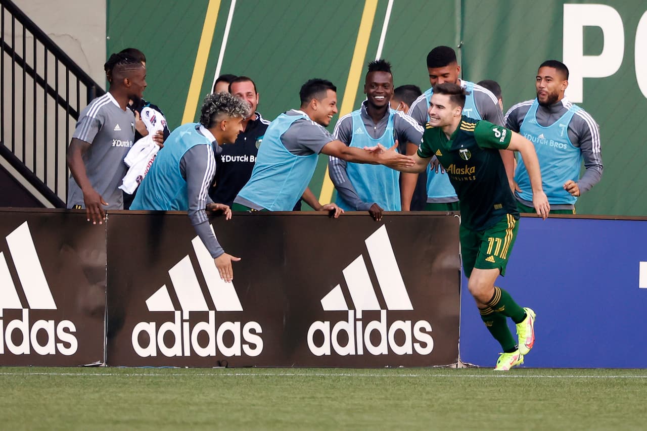 Jaroslaw Niezgoda marcó el gol de la victoria 1-0 sobre el final del encuentro frente a Inter Miami CF.
<br>