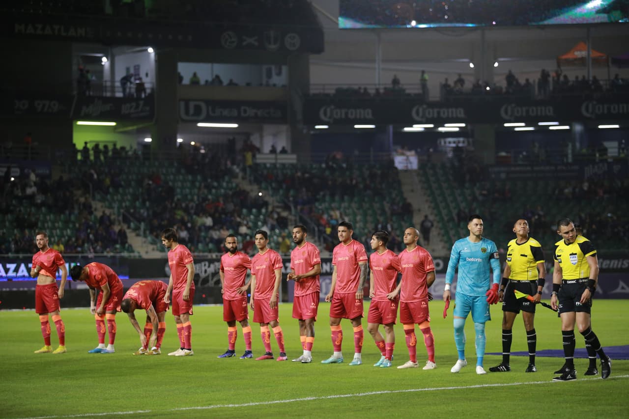 FC Juárez derrotó a Mazatlán en el Kraken como parte de la Jornada 5 del Clausura 2023 con goles de Denzell García, Tomás Martín Molina y Mauro Laínez. Los Cañoneros descontaron gracias a Ake Loba y Fernando Illescas siguen sin ganar en el torneo, donde ocupan la última posición de la General.