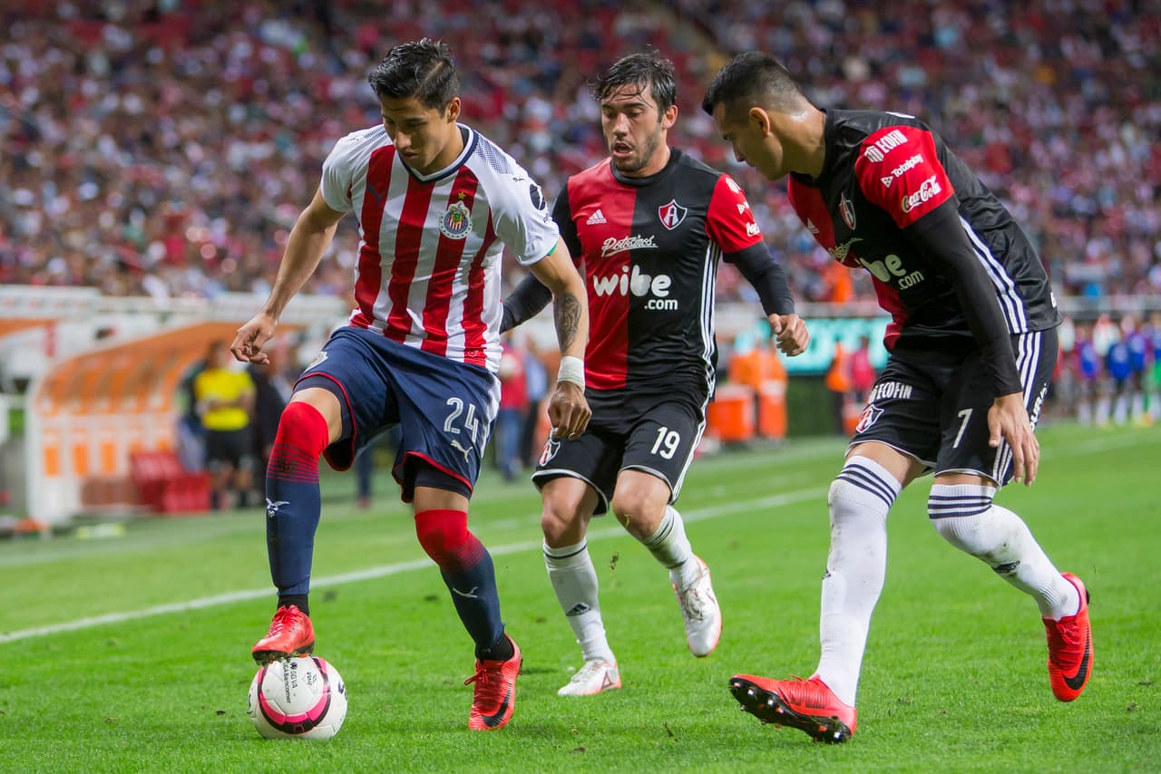 Los Rojinegros dominaron el encuentro de principio a fin. Chivas mostró ganas pero no fue suficiente para superarlos.
