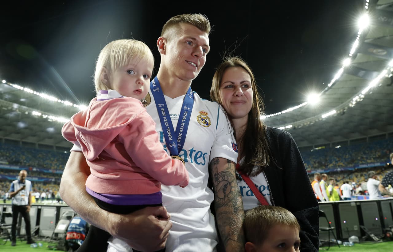 Jessica Kroos y su esposo tienen dos pequeños más y fue por medio de las redes sociales de la mujer donde anunciaron la espera del tercer hijo.