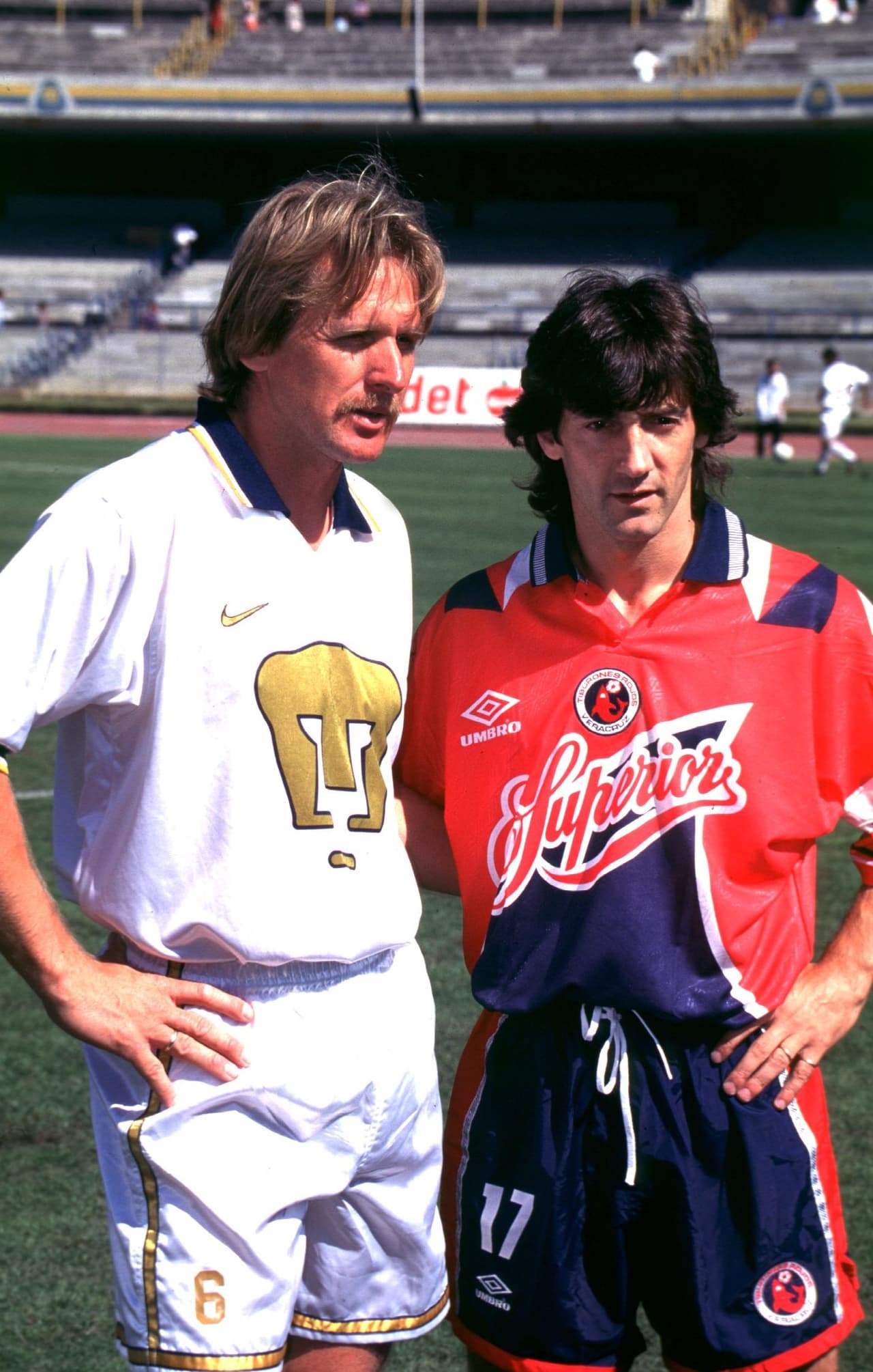 El futbolista español José Mari Bakero llegó a tierras mexicanas en 1997 para jugar en el Veracruz y posteriormente anunció su retiro.