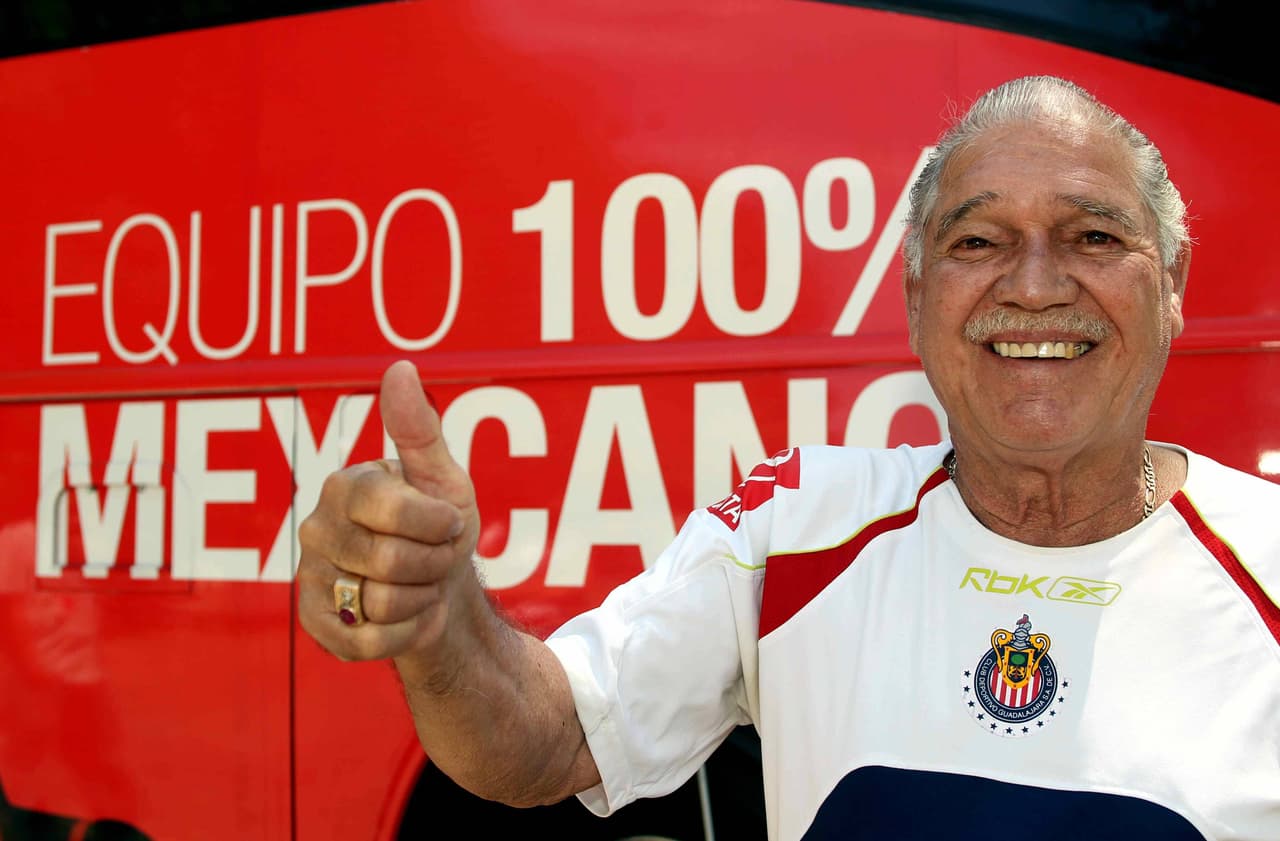 Adalberto López en la 1953-54, Crescencio Gutiérrez en la 1956-57, Salvador Reyes en la 1961-62, Omar Bravo en el Clausura ‘07, Javier Hernández en el Bicentenario 2010 y Alan Pulido en el Apertura ‘19, son los campeones de goleo de Chivas.