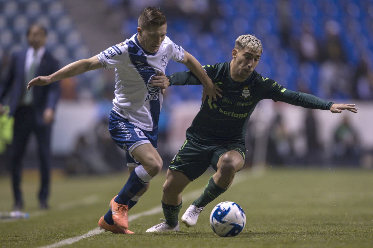 Con gol del Polaco Menendez al minuto 90+5, Puebla empata y rescata un punto en casa.