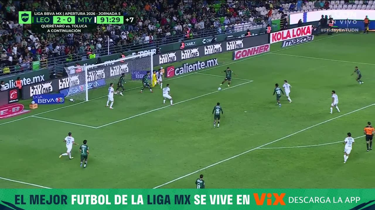 ¡No puede ser, Roberto de la Rosa acaba de fallar la más clara del partido!