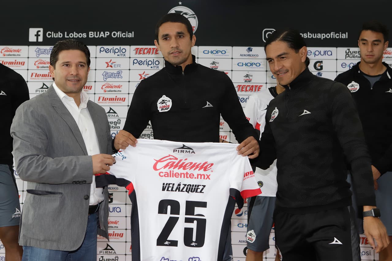 Edson Torres, Rafael Durán, Óscar Macías y los extranjeros Beto da Silva, Leiton Jiménez y Gustavo Velázquez buscarán aportar este semestre en Lobos BUAP para mantenerse en la Liga MX.