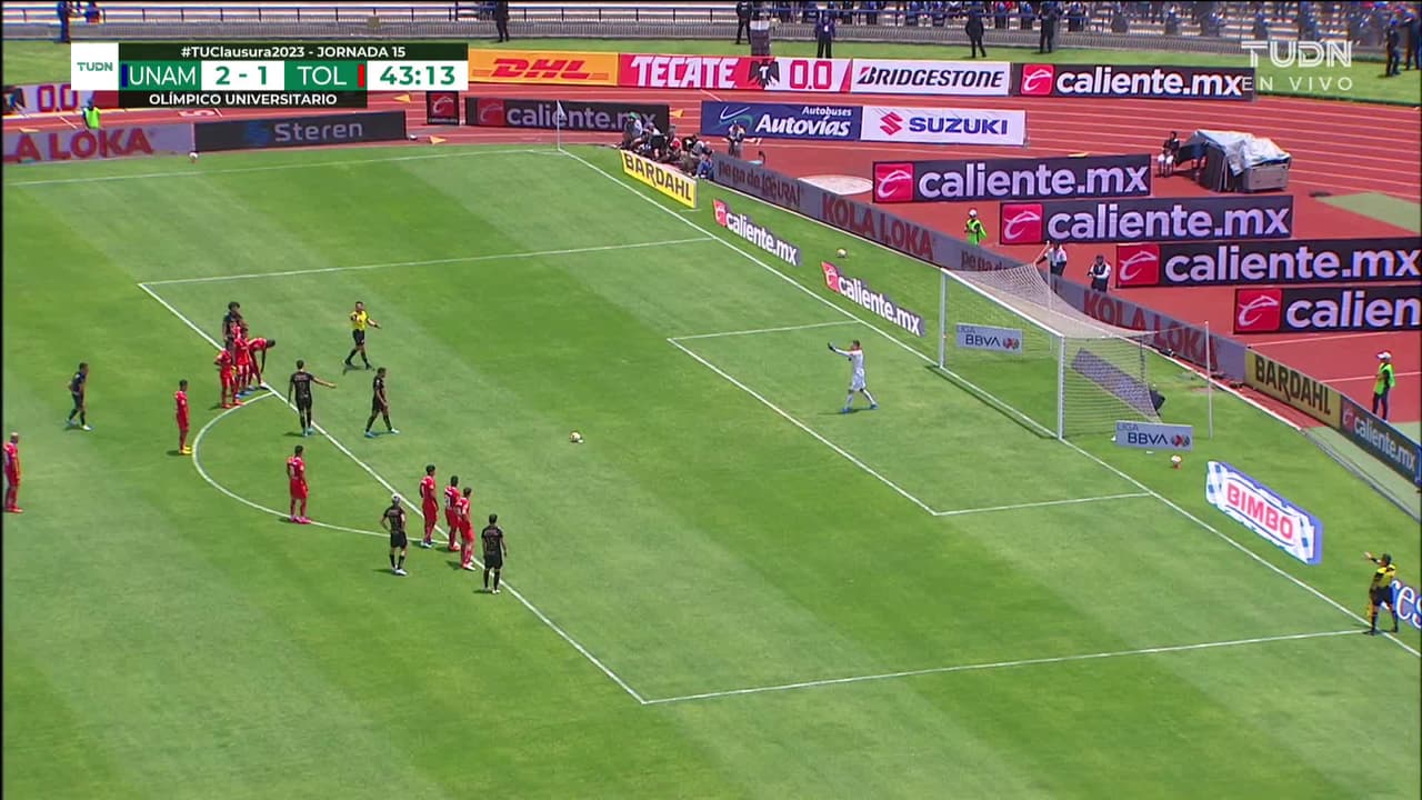 ¡GOOOL! Eduardo Salvio anota para Pumas UNAM.