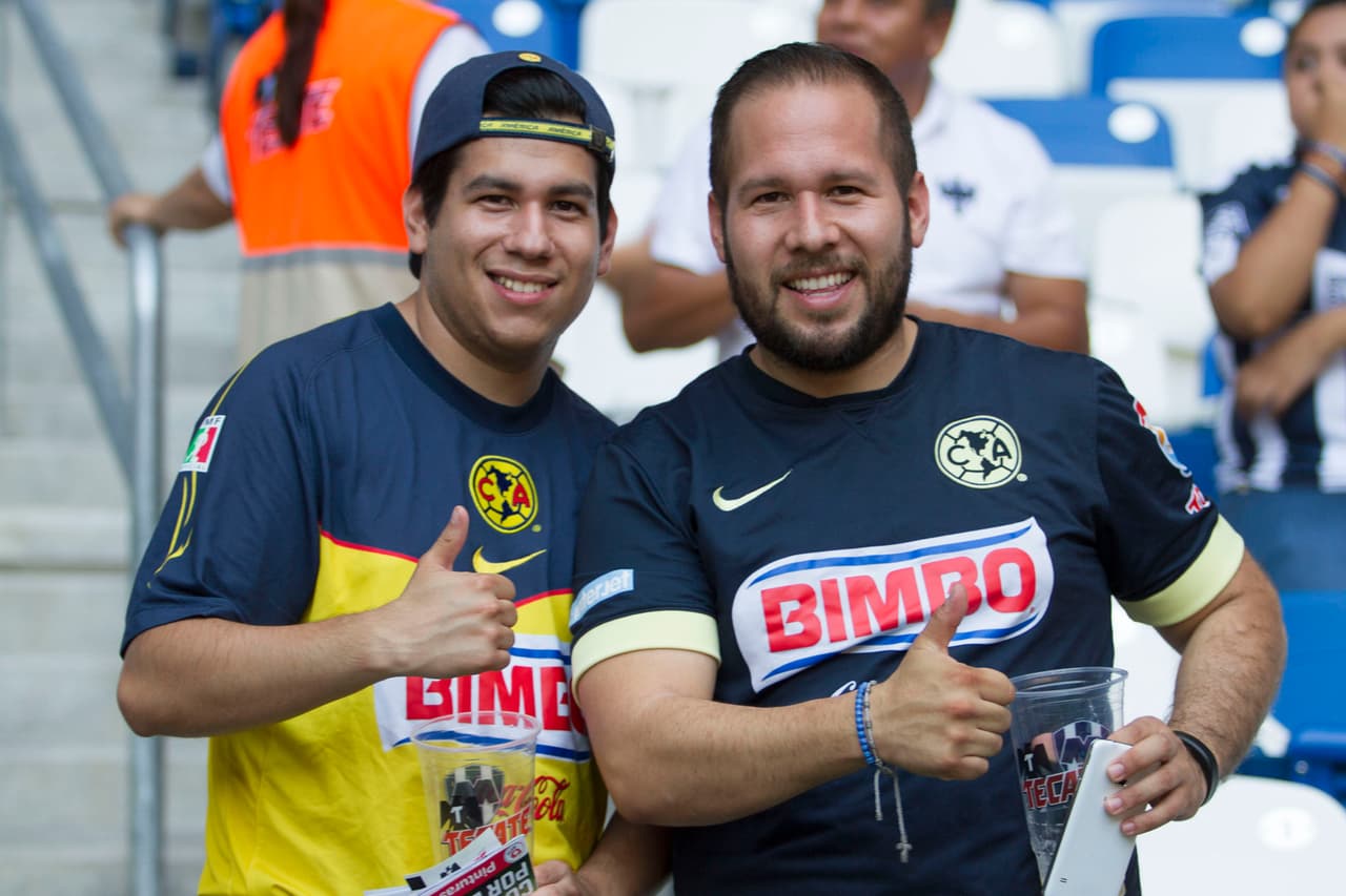 Así se vivió el colorido de la afición en las Semifinales del Clausura 2016, con los seguidores a lo largo de los estadios de la Liga MX.