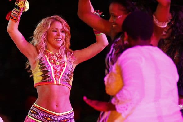 "Me acuerdo perfectamente de que estábamos grabando el videoclip de 'Waka Waka' y que, cuando terminamos, se me acercó y me dijo: 'Voy a ganar este Mundial porque quiero verte al final del torneo e invitarte a una cena romántica'. ¡Y lo cumplió! Hace dos años me dijo que acudiríamos juntos a este Mundial de Brasil con nuestro primer hijo, y también ha ocurrido exactamente como predijo. Este tipo de cosas siempre hacen que me emocione".