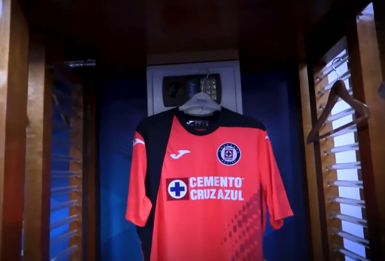 Cruz Azul revela misteriosa 'llegada' de portero