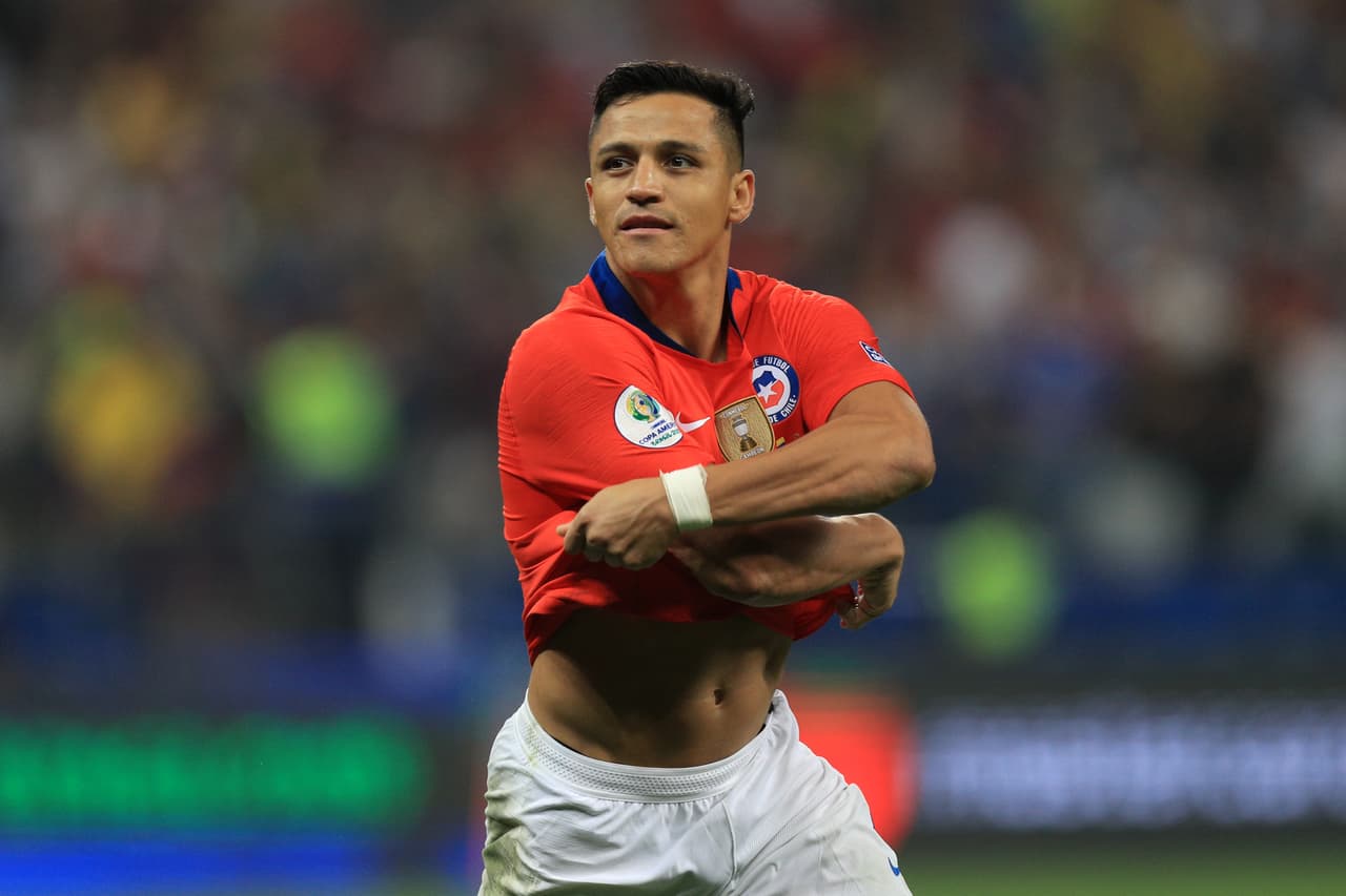 Alexis jugó la Copa América con Chile buscando recuperar su nivel y acaso llegó el momento de emigrar a la Serie A.