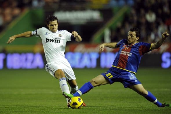 El Real Madrid encaró el duelo con Levante con una aplastante ventaja de 8-0 sacada en la ida.