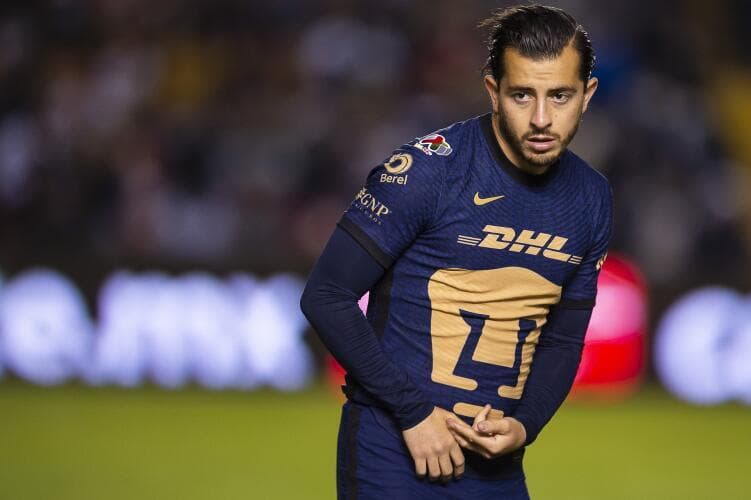 Revelan que indisciplina tiene a Alan Mozo fuera del Tricolor
