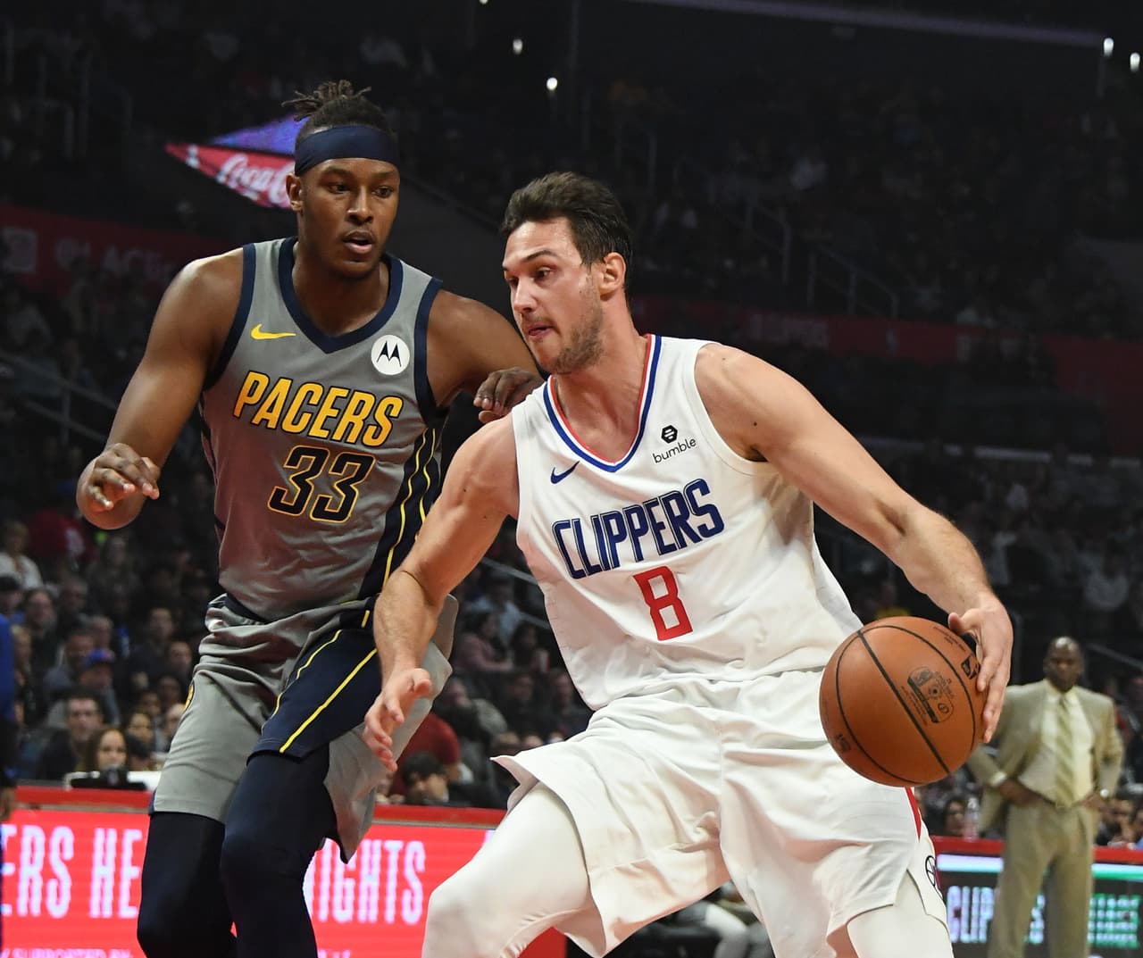 Por la causa de los LA Clippers se destacó el italiano (8) Danilo Gallinari, con 24 puntos. Mientras que por los alicaídos Pacers brillaron tanto Tyreke Evans como Bogdan Bogdanovic con 19 puntos cada uno.