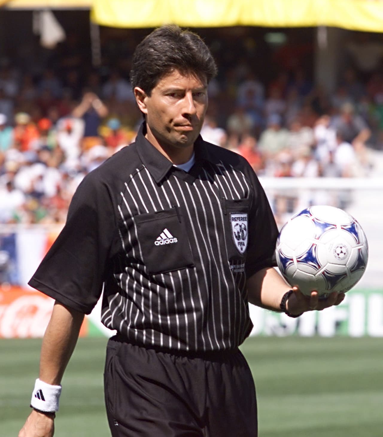 El silbante portugués Melo Pereira tuvo un buen desempeño, ya que no hubo polémica y el triunfo alemán fue justo.