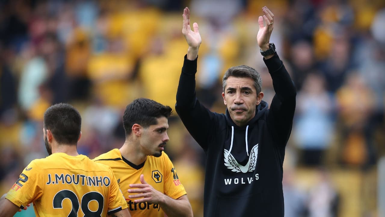 Raúl Jiménez no está lesionado, el DT de Wolves señala que fue fatiga