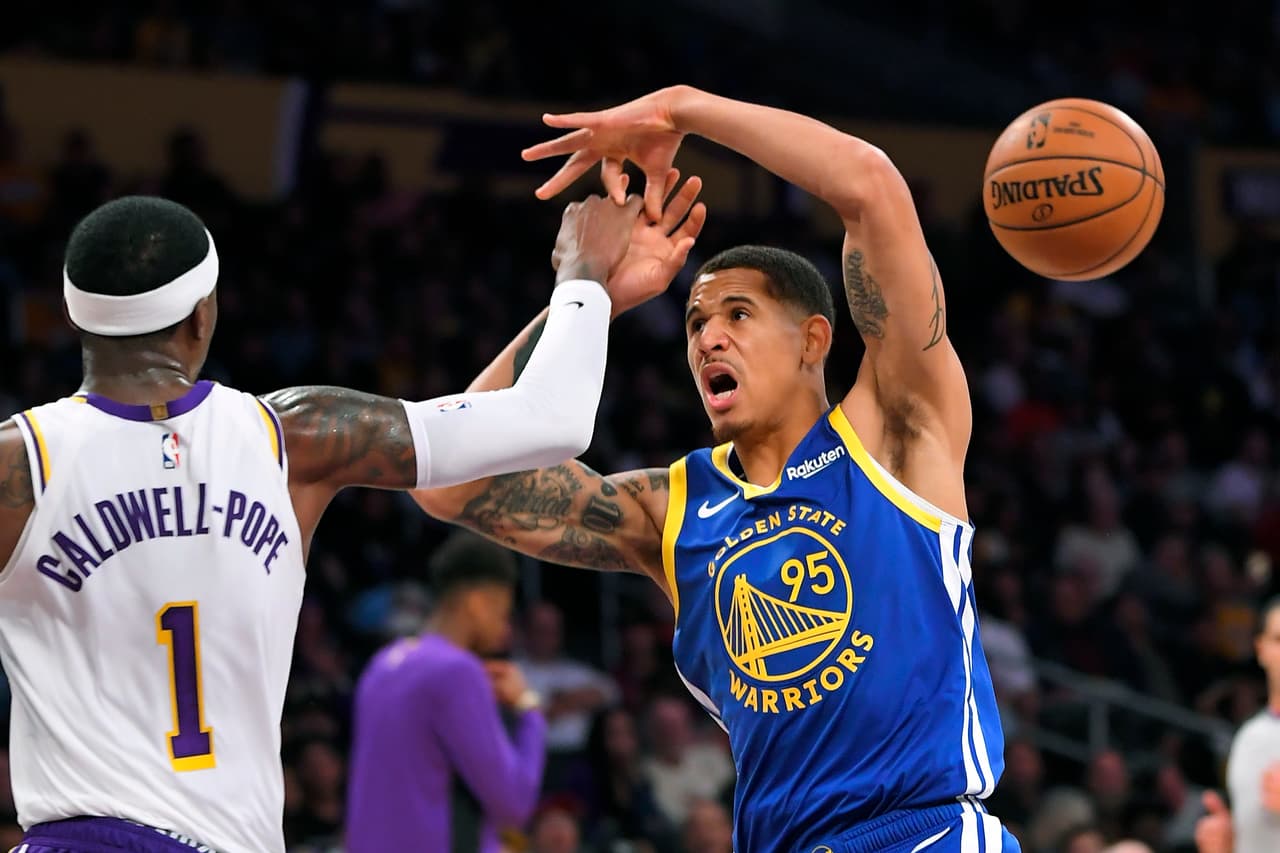 Fuentes: Warriors a nada de fichar al mexicano Juan Toscano