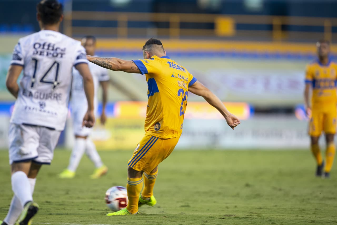 Al 53’ cayó el primer gol del encuentro y Tigres se ponía al frente en el marcador.