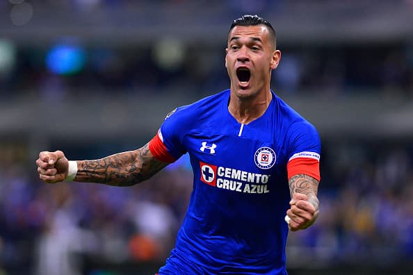 Milton Caraglio se sacudió las fallas del primer tiempo y marcó el gol definitivo al 54' de la segunda parte, tras un rechace de Marcelo Barovero el atacante empujó la pelota. El gol fue invalidado pero el VAR cambió la decisión.