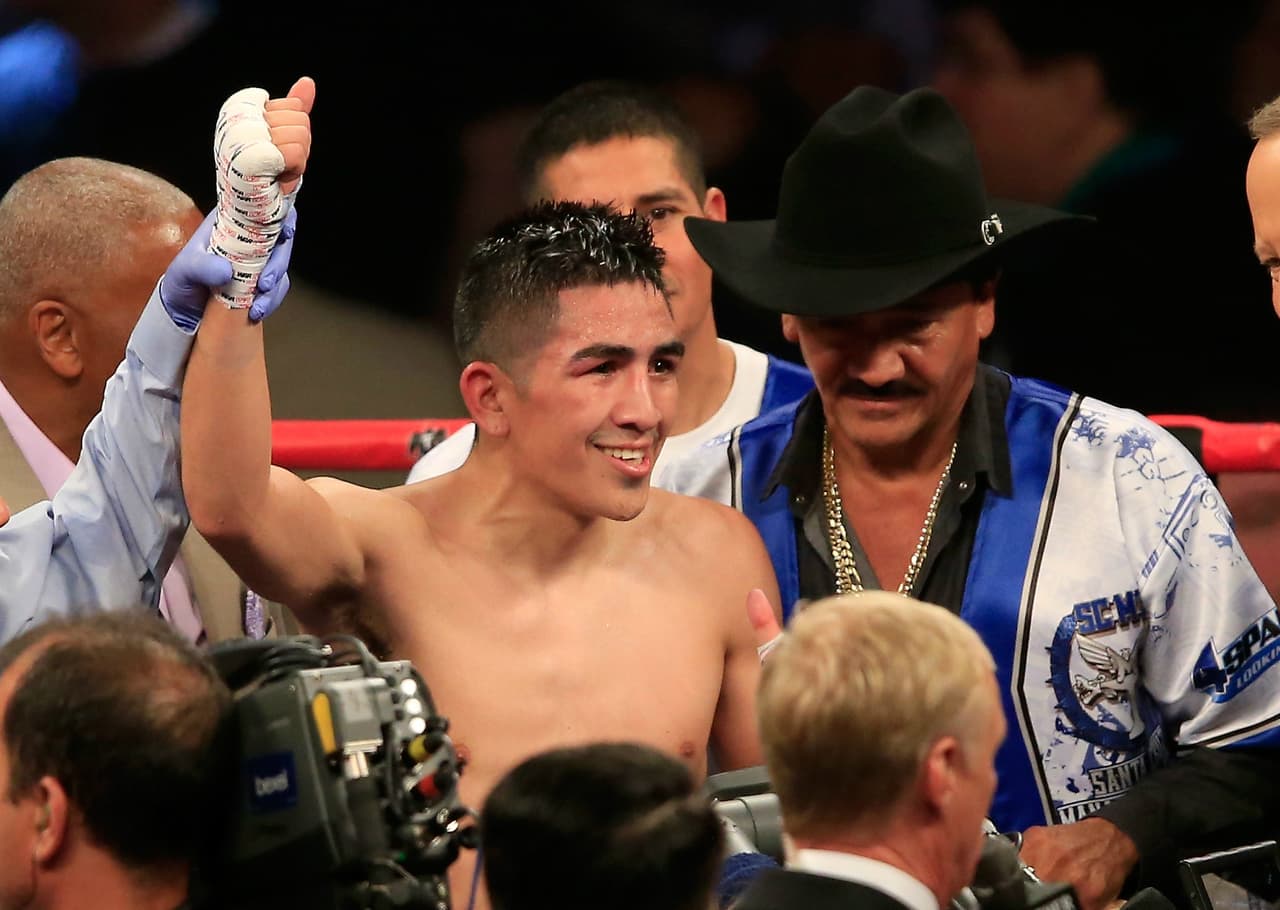 Los Santa Cruz olvidan el cáncer y van por el cinturón que les arrebató Carl Frampton