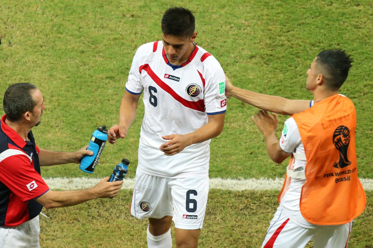 Y caso especial es el de el defensa central Oscar Duarte, jugador de Brujas de Bélgica que no figuró entre los convocados por el DT de Costa Rica Paulo César Wanchope.