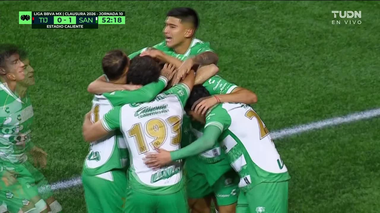 ¡Gol de Santos! Gran re-centro de Di Yorio y Bullaude define perfecto para el 0-1