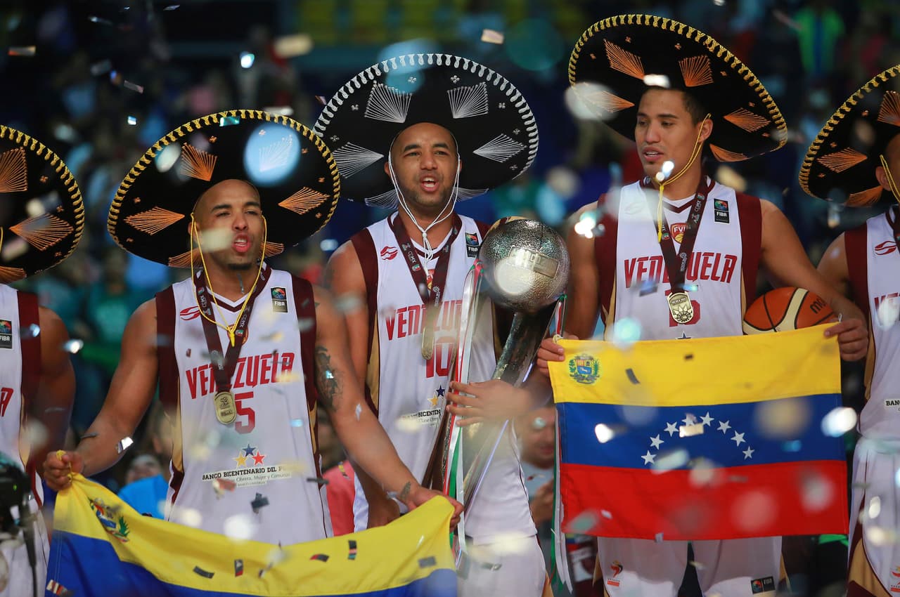 No solamente venció al anfitrión México, sino que además logró derrotar en la final a Argentina por 76-71 ante los ojos de miles de fanáticos en el palacio de los deportes,siendo una de las gratas revelaciones.