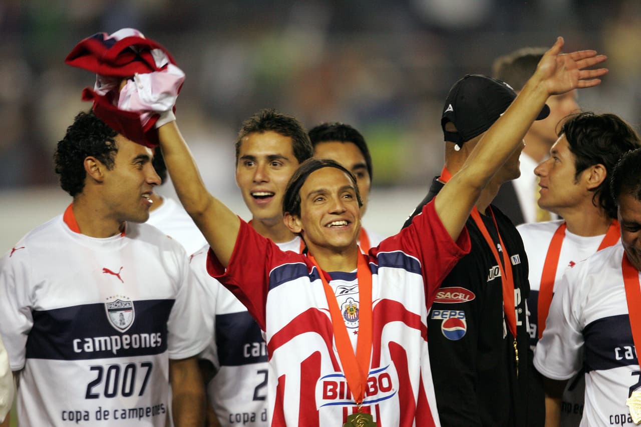 Andrés Chitiva. Otro ídolo de Pachuca, donde disputó 291 partidos y ganó cuatro títulos de liga, tres Campeón de Campeones de Concacaf y una Sudamericana.