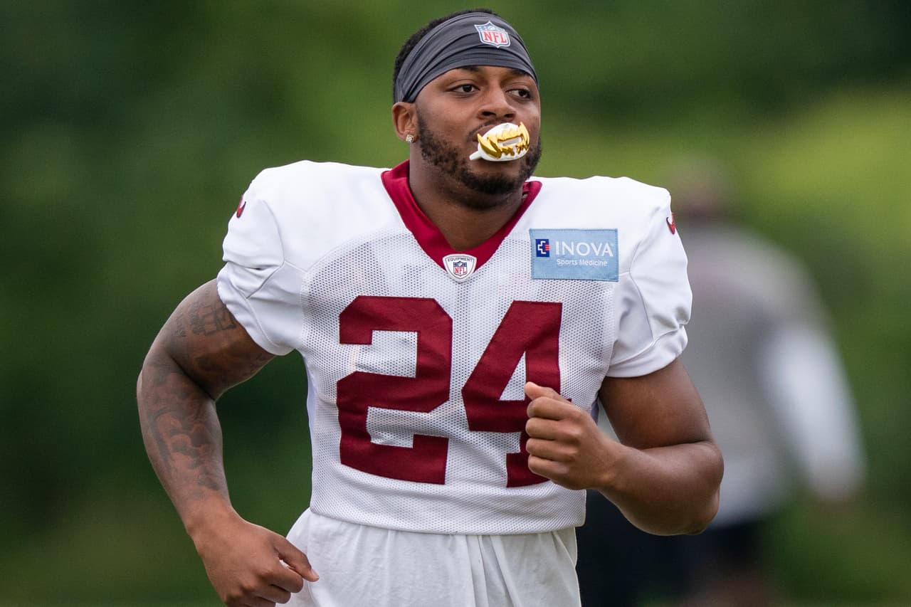 Washingto, Antonio Gibson