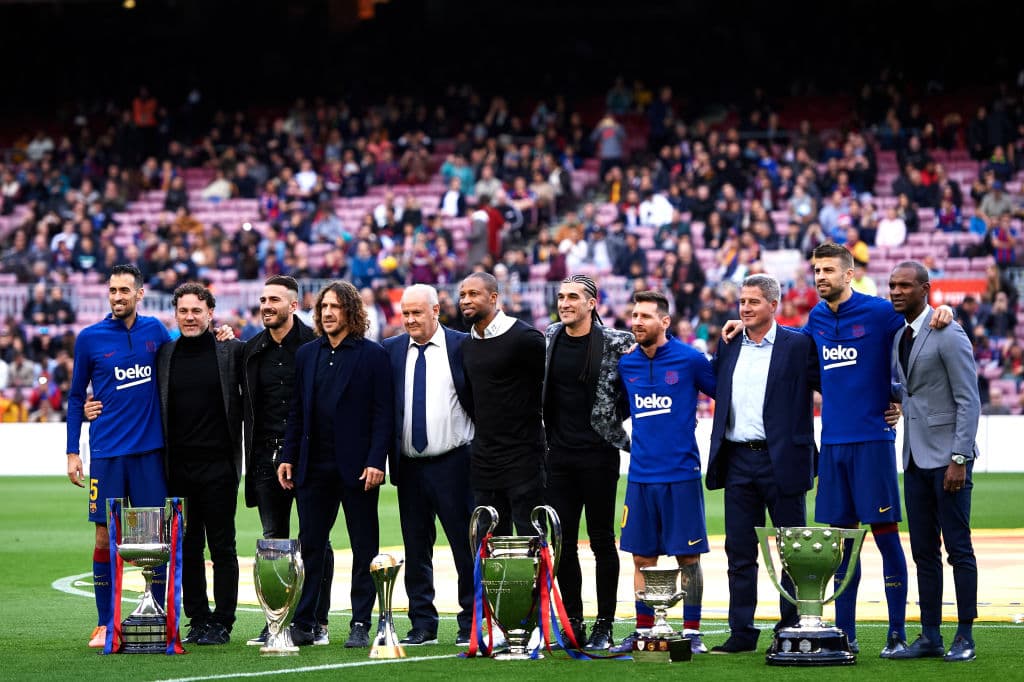 Barcelona golea en casa al Alavés y es super líder de La Liga española. Con goles de Suárez, Messi, Vidal y Griezmann, Barça se impone 4-1 al Alavés.