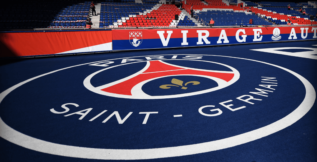 Jugadores del PSG tienen síntomas de COVID-19