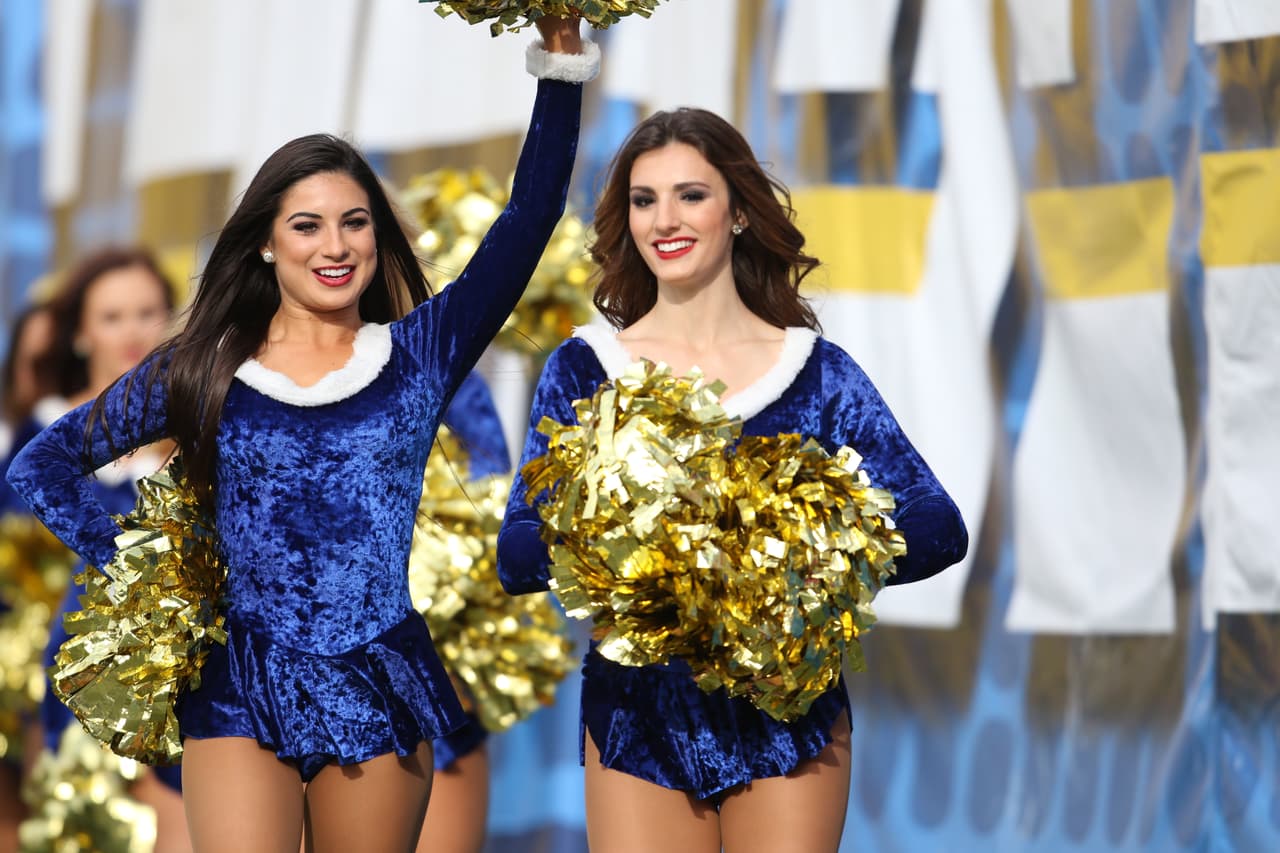 Las porristas de los San Diego Chargers se despidieron con su gran belleza y carisma de la temporada 2015 de la NFL.