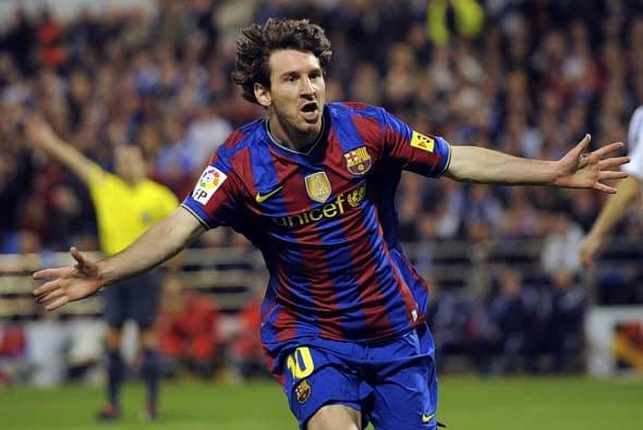 Pero Messi se encargó de tapar los errores de sus compañeros. El argentino marcó tres goles y Barcelona ganó 4-2.