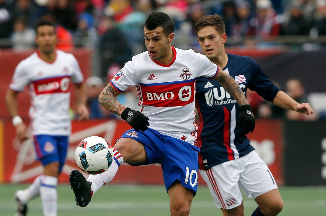 Su temporada debut fue la mejor en lo personal con 22 goles, de los 73 que hizo en total.