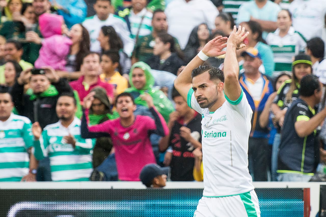 El mediocampista Bryan Rabello anotó el primer gol del encuentro en la victoria de Santos sobre Tigres, gracias a un pase de José Abella, logrando 9 puntos en la fecha 15 del UD Fantasy.