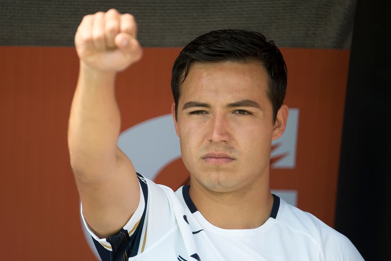 Quien muchos esperaban a ver era a Erick 'Cubo' Torres, pero se quedaron con las ganas ya que no entró al partido.