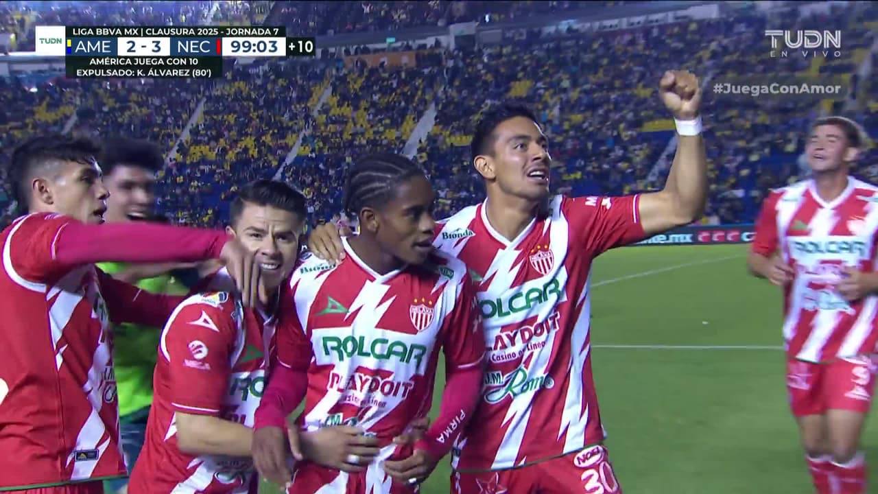 ¿Burla a Malagón? Gol de Rosero para poner el 3-2 vs. América