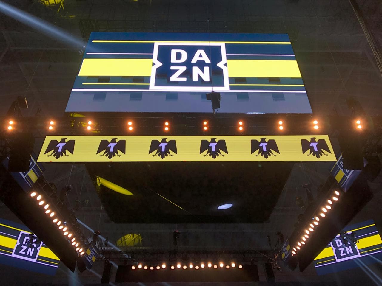 Todo listo en el Alamodome para la pelea entre Canelo y Callum Smith | Así luce la impresionante arena de San Antonio que se acondicionó para recibir a 12 mil aficionados.