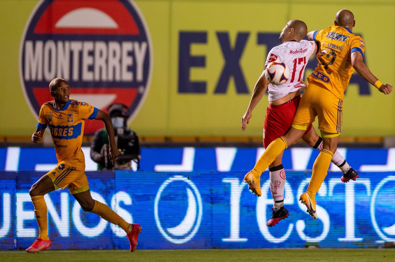 El goledor del torneo Alexis Canelo se encarga de anotar el gol que la da la victoria a Toluca 0-1 sobre Tigres. Los regios han conseguido cuatro de los últimos 12 puntos y los Diablos se suben a la segunda posición de la tabla de manera momentánea.