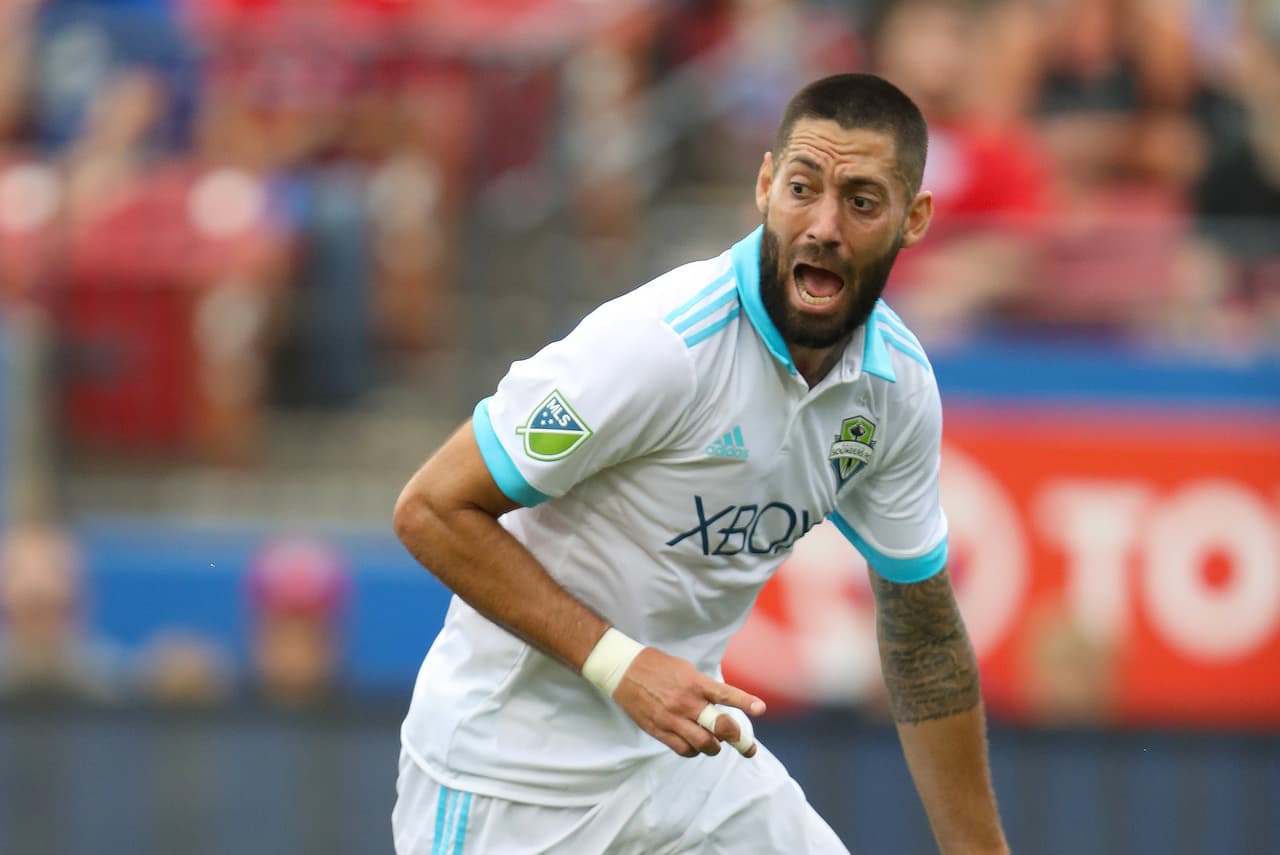 Mar 18, 2018; Frisco, TX, USA; Seattle Sounders forward Clint Dempsey (2) calls for the ball in the first half against FC Dallas at Toyota Park. Mandatory Credit: Matthew Emmons-USA TODAY Sports