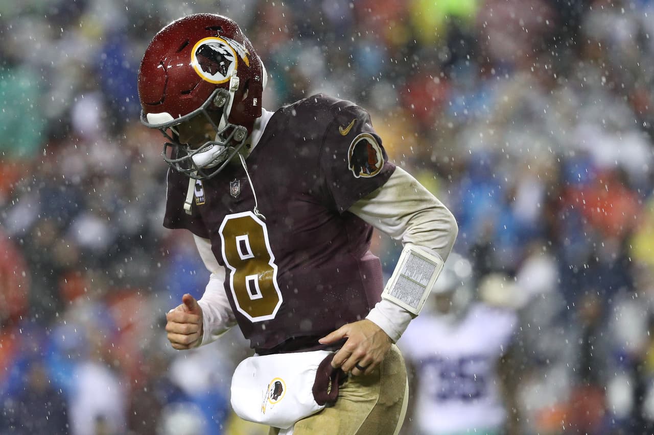 4
<b>.- Washington Redskins (20 quarterbacks): </b>
<br>Jeff George, Tony Banks, Danny Wuerffel, Shane Matthews, Tim Hasselbeck, Patrick Ramsey, Mark Brunell, Tod Collins, Jason Campbell, Donovan McNabb, John Beck, Rex Grossman, Robert Griffin, Kirk Cousins, Mark Sanchez, Josh Johnson, Alex Smith, Dwayne Haskins, Colt McCoy, Case Keenum.